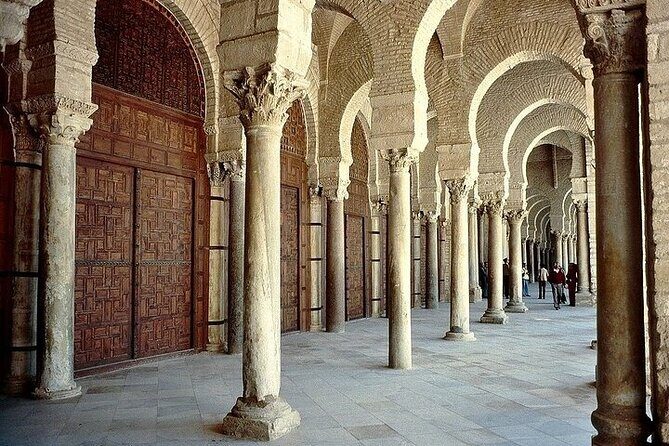 Private and Guided Tour to Kairouan and El Jem and Monastir - Practical Tips for Making the Most of the Tour