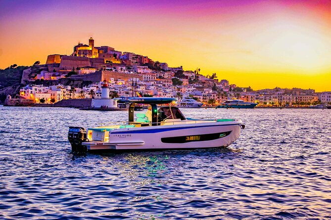 private-and-luxury-boat-day-tour-around-ibiza-and-formentera