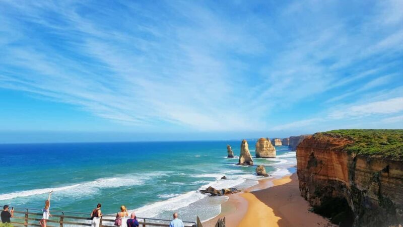 Private and Luxury Great Ocean Road and 12 Apostles Day Tour - The Experience of a Guide