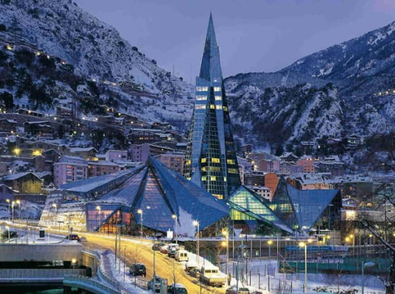 Private Andorra or Pyrinees Ski / Snowboard Tour Day trip - Who Would Love This Experience?