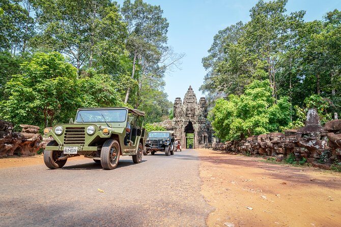 Private Angkor Wat Jeep Tour - Key Points