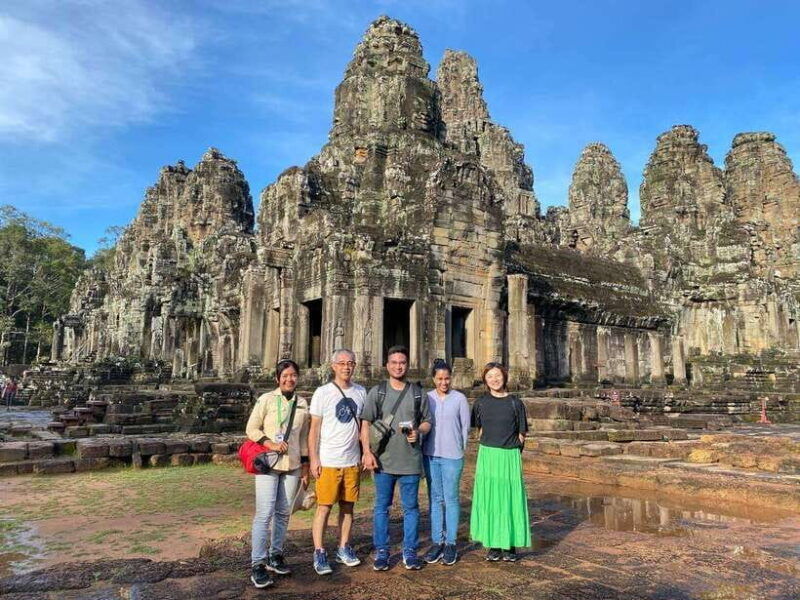 private-angkor-wat-sunrise-tour-with-breakfast-and-snack