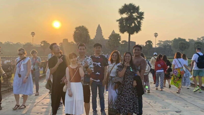 private-angkor-wat-sunrise-tour-with-breakfast