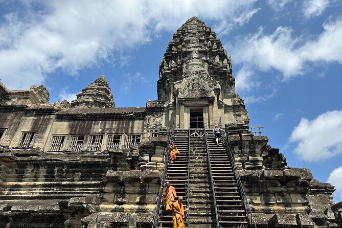 Private Angkor Wat Sunrise Tour with Lunch Included - Who Is This Tour Best For?