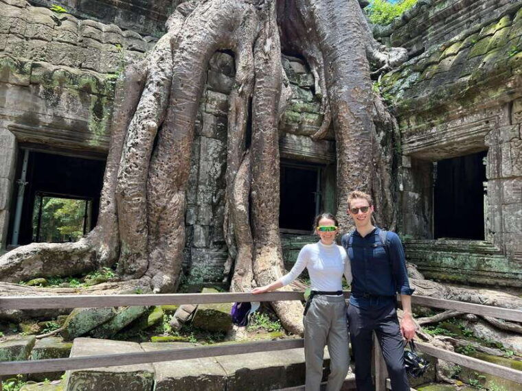 private-angkor-wat-sunrise-tour-with-lunch