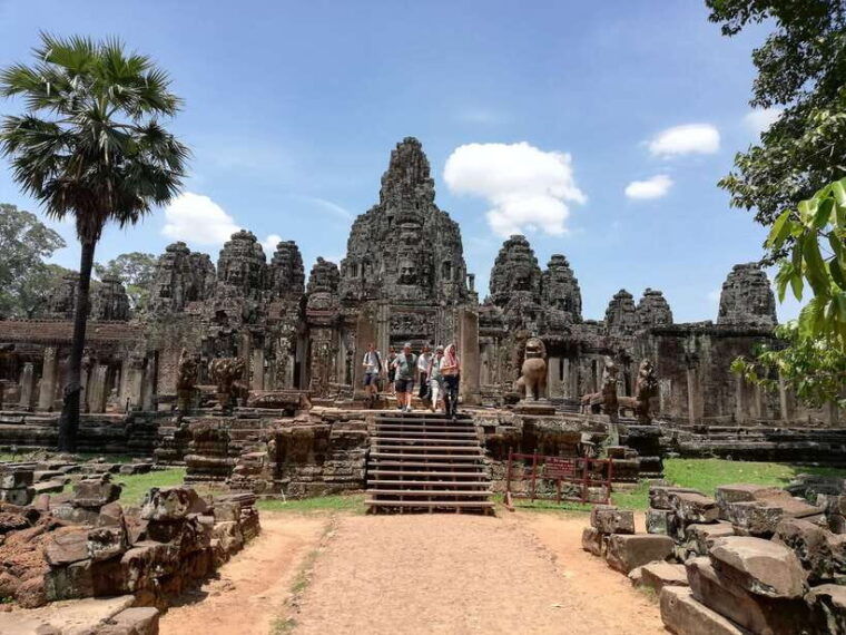 private-angkor-wat-temple-tour-2