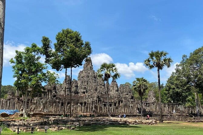 Private Angkor Wat Tour by Tuk-Tuk with English Speaking Driver - Who Is This Tour Best For?