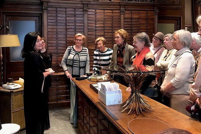 private-antwerps-diamonds-and-jewellery-old-city-center-historic-tour