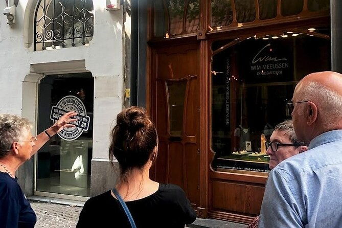 private-antwerps-diamonds-and-jewellery-old-city-center-historic-tour