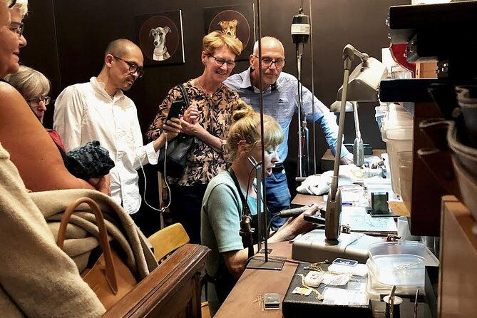 private-antwerps-diamonds-and-jewellery-old-city-center-historic-tour