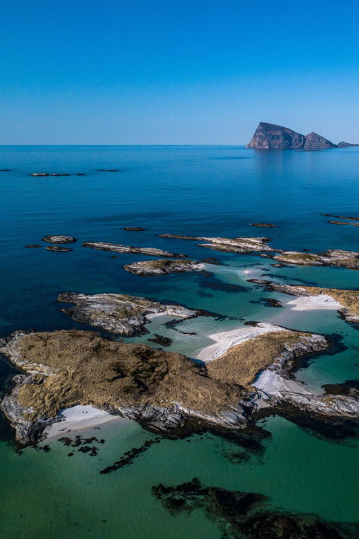 private-arctic-tour-around-the-iconic-fjords-of-tromso