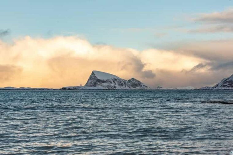 private-arctic-tour-around-the-iconic-fjords-of-tromso