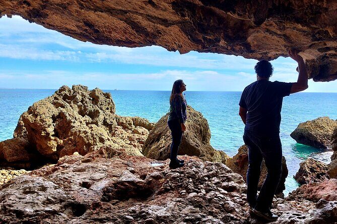 Private Arrábida & Sesimbra Jeep Tour: Beach Picnic from Lisbon - A Deep Dive into the Itinerary