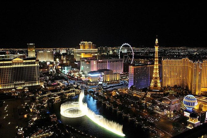 private-arrival-transfer-from-las-airport-by-suv-or-luxury-limo