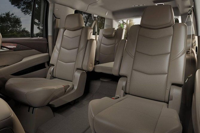 private-arrival-transfer-from-las-airport-by-suv-or-luxury-limo