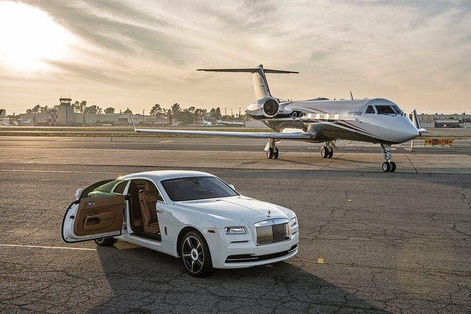 private-arrival-transfer-in-a-luxury-rolls-royce-from-heathrow-airport-to-central-london