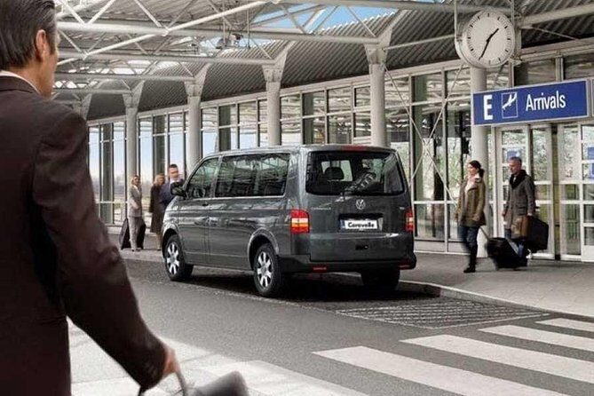 Private arrival transfer to Giza and Cairo hotels from Cairo airport - Key Points