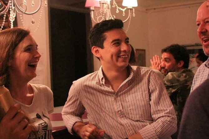 private-art-experience-guided-by-a-local-artist