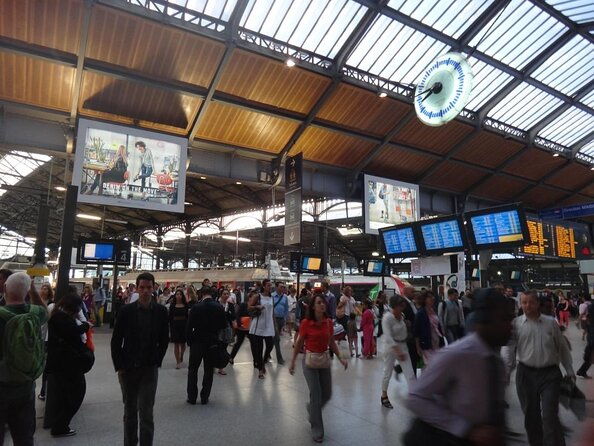 private-art-nouveau-and-art-deco-tour-near-opera