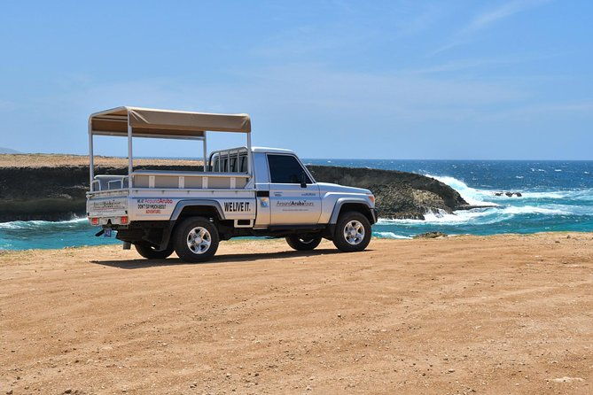 private-aruba-off-road-safari-jeep-adventure
