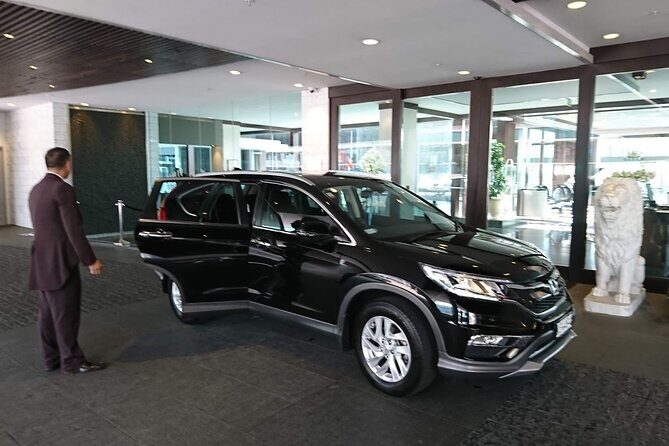 Private Auckland Airport Transfer to/from Auckland Hotels -SUV - A Closer Look at the Transfer Experience