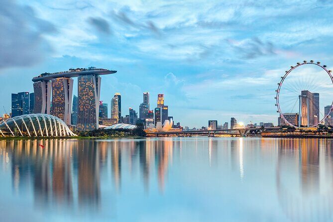 Private Audio Guided Walking Tour in Singapore - Key Points