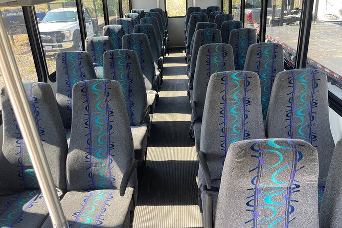 private-austin-bergstrom-airport-transfer-charter-bus-to-austin