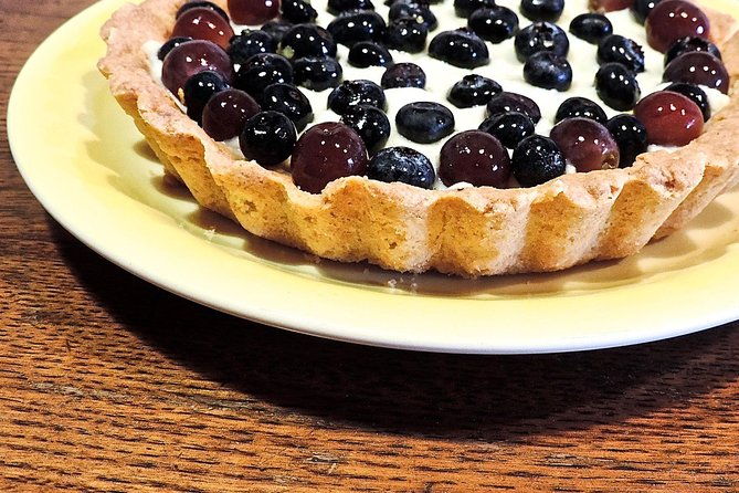 private-authentic-dining-experience-in-a-tuscan-villa-with-simona