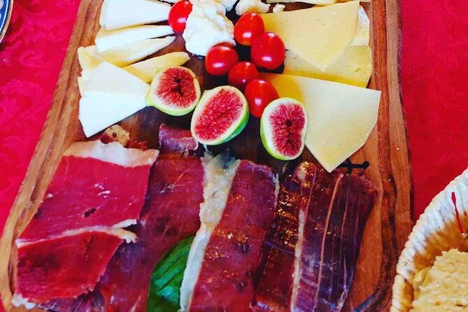 private-authentic-family-home-lunch-tour-from-dubrovnik