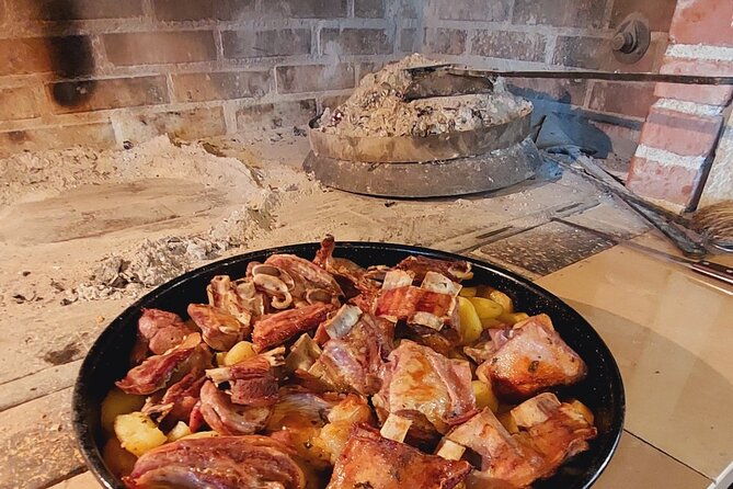 private-authentic-local-food-at-family-home-experince-2