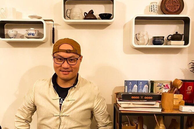 private-authentic-tea-experience-in-prague