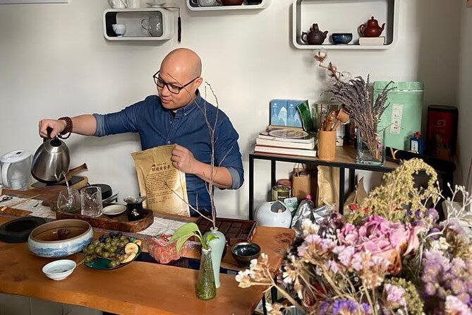 private-authentic-tea-experience-in-prague
