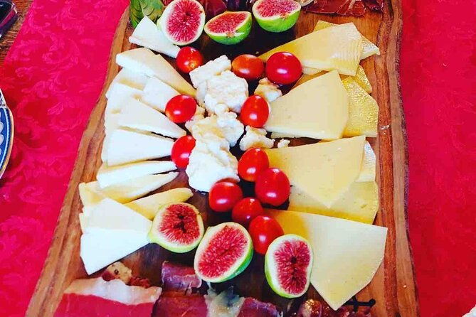 private-authentic-tour-mostar-medjugorje-karavice-local-food