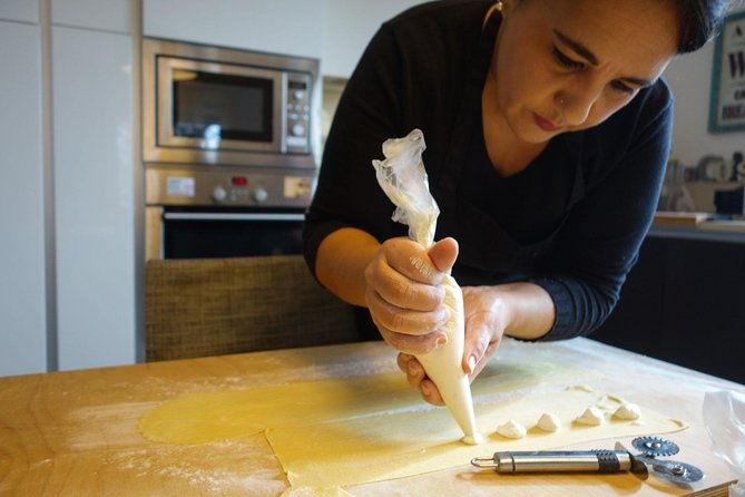 private-authentic-tuscan-cooking-class-with-a-professional-chef-antonella
