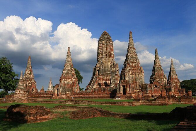 Private Ayutthaya Day Tour from Bangkok With Lunch - Key Points