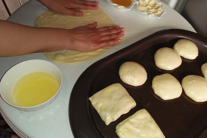 Private Baking Class Experience With a Local in Marrakech - The Experience’s Strengths and Considerations