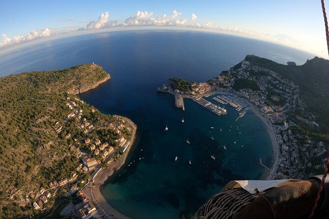 private-balloon-flight-over-mallorca-for-two-people