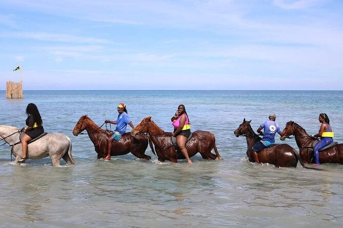 private-bamboo-rafting-and-horseback-riding-in-jamaica