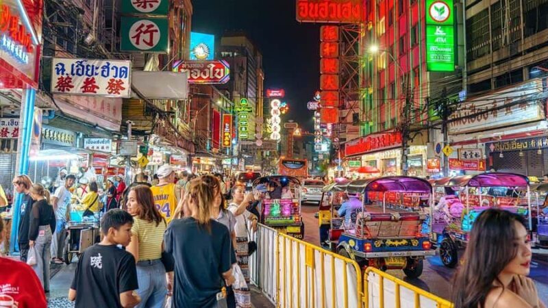 Private Bangkok By Night: Markets, Temples & Riverside - Exploring the Nightlife of Bangkok: A Deep Dive