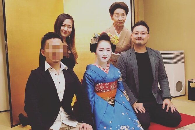 private-banquet-with-maiko-and-geiko-after-dinner