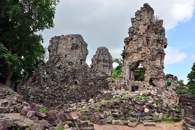 Private Banteay Chhmar, Banteay Toap & Ang Trapaeng Thma Guided Tour - What Makes This Tour Stand Out?