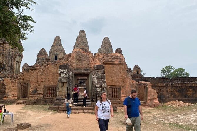 Private Banteay Srei and Roluos Group Temple Tour - Key Points