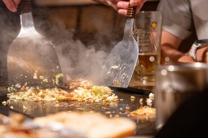 Private Bar Hopping Tour in Shinjuku Golden Gai - Authenticity and Atmosphere