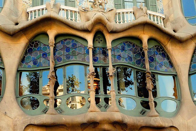 Private Barcelona and Park Güell Tour with hotel Pick-up - Final Thoughts