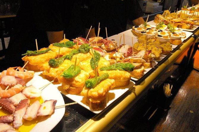 private-barcelona-art-and-tapas-walking-tour-with-picasso-museum