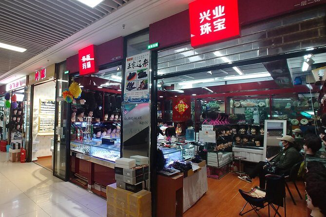 Private Bargain Hunting Tour to Bairong Flea Market - An In-Depth Look at the Bairong Flea Market Tour