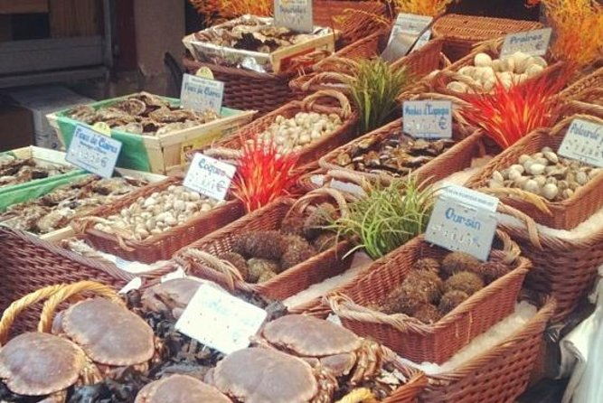 private-bastille-and-aligre-market-walking-tour-with-the-highline-2