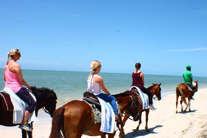 private-beach-horseback-riding-from-ocho-rios