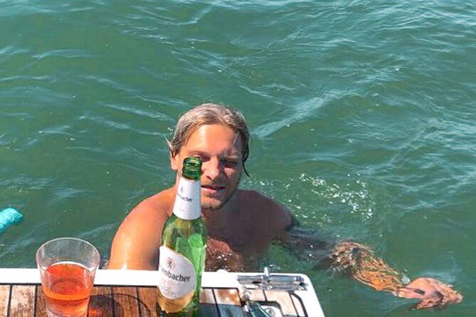 private-beach-tour-on-a-luxury-sailing-boat-in-lisbon