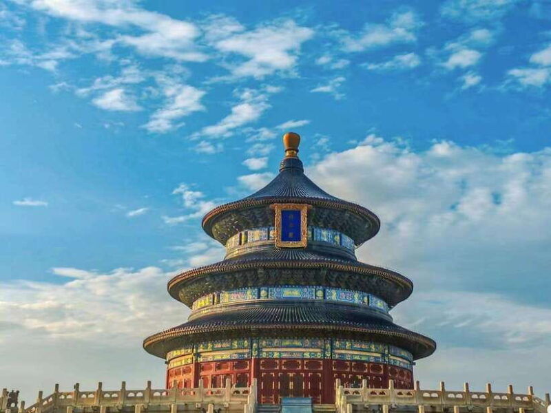 private-beijing-layover-tour-great-wall-and-panda-house